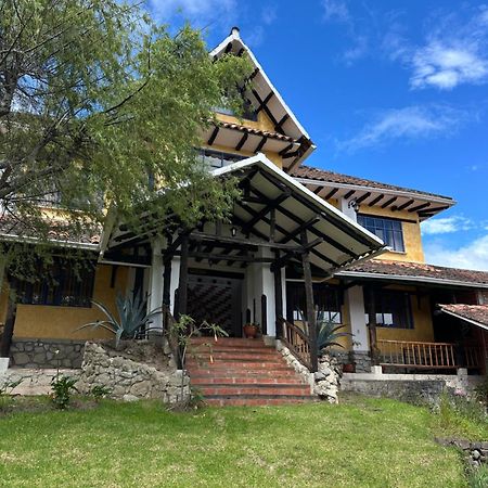 Hotel Achik Wasi Saraguro Exteriör bild